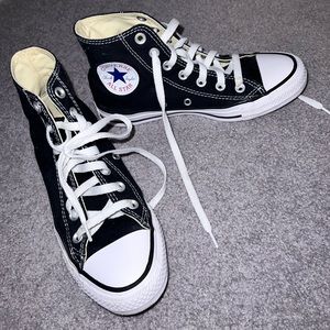 Black high top Converse women’s 6.5